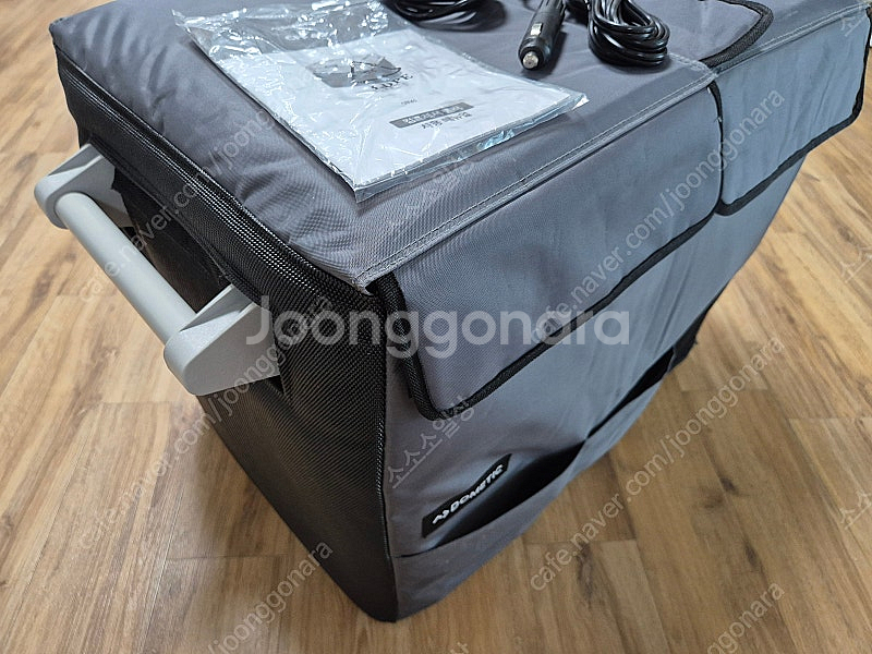 캠핑 차박 휴대용 냉장고 쿨러 도메틱 DOMETIC C...--6
