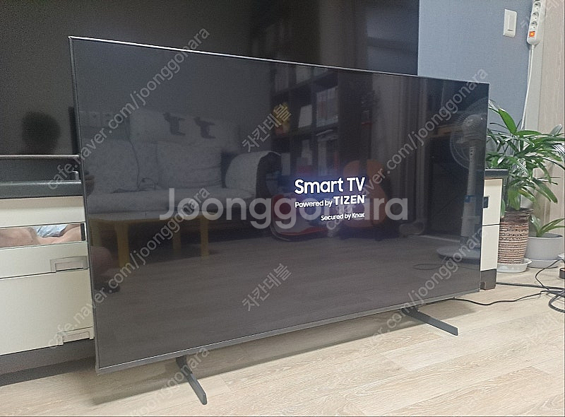 최신형 삼성 50인치 UHD 스마트 TV 팝니다.(24...--1