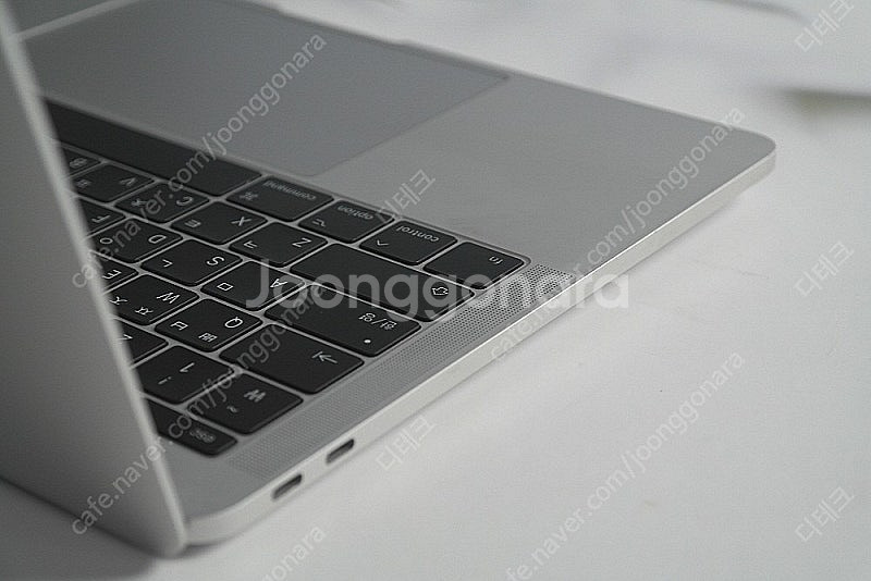 애플 맥북프로 A1708/I5-7360/16G 판매합니...--7