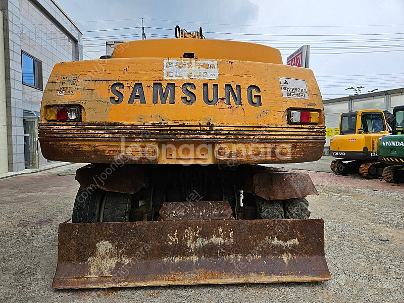 삼성 MX202W 1996년식 중고굴삭기 08 타이어식--3