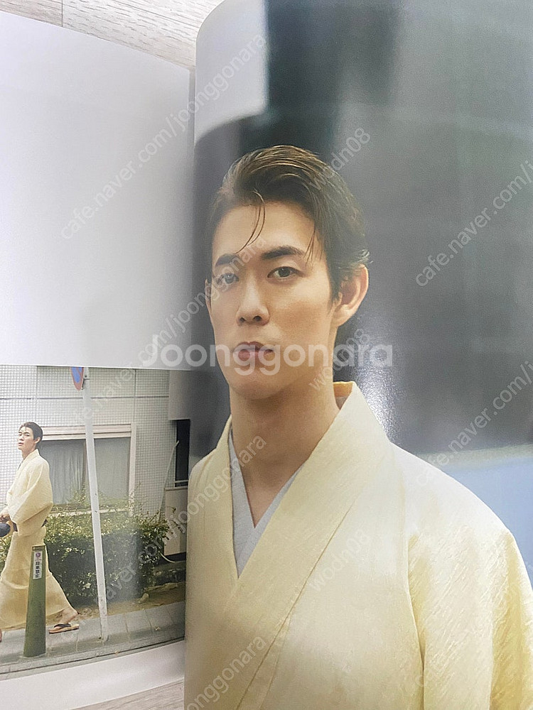 일본 배우 미야자와 히오 친필 싸인 사진집--2