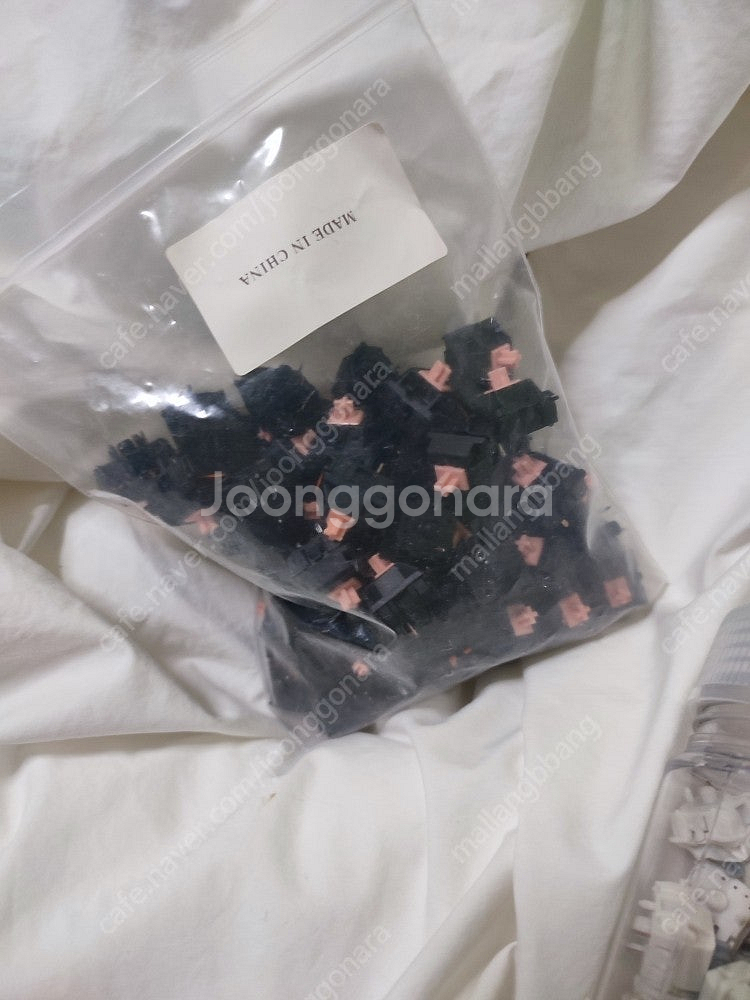 키보드 잡템 정리(극성회축, 홀리치키 이퀄츠기판 짭홀판...--1