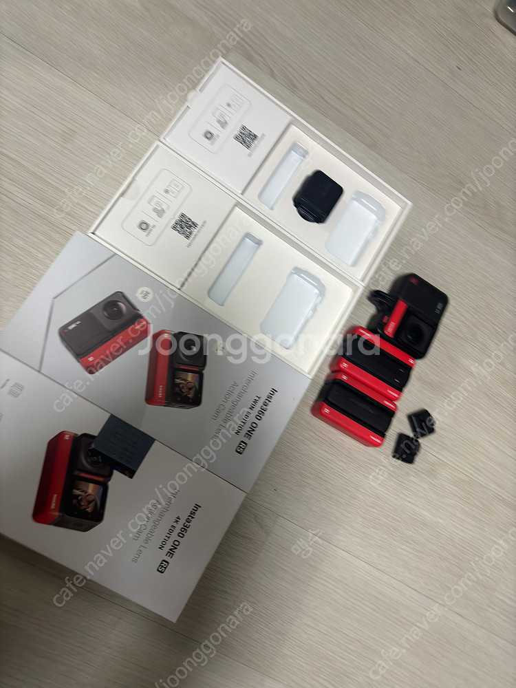 인스타360 one rs 4k 에디션 배터리4개 렌즈 ...--2