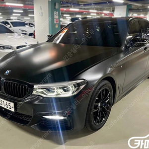 [BMW]5시리즈 (G30) 530i xDrive M 스포츠 플러스 | 2017 | 77,321km년식 | 검정색 (원색-블루스톤) | 수원 | 3,429만원