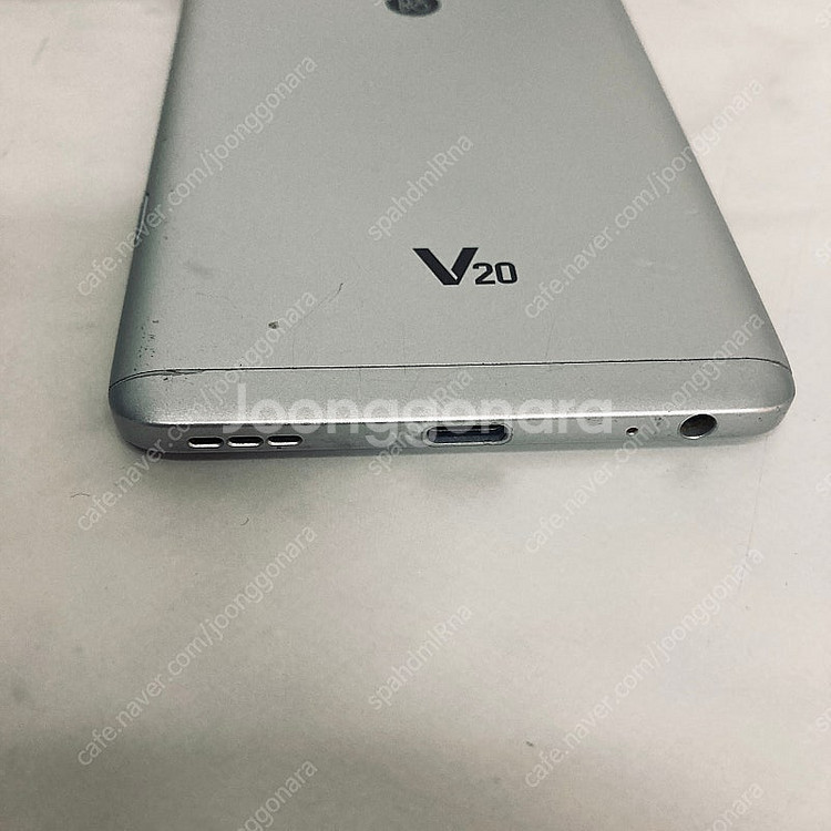 LG V20 실버 64G 잔상없고매우깨끗 4만원 판매합...--2