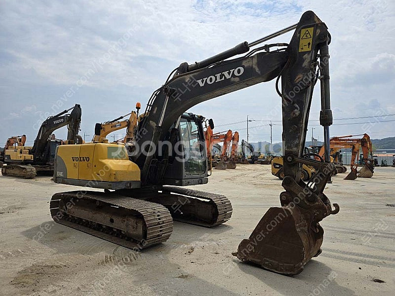 볼보 EC140C 2011년식 숏붐 숏암 06궤도형 중...--1