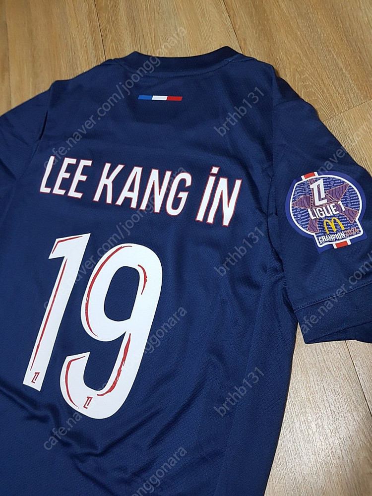 24-25시즌 PSG 이강인 홈 어웨이 축구 유니폼 상하의양말세트 판매(프랑스리그패치 포함) 이미지