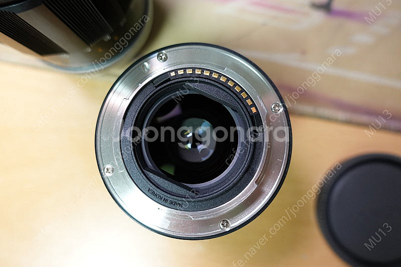 삼양 AF 45mm F1.8 소니FE 마운트 판매합니다...--2
