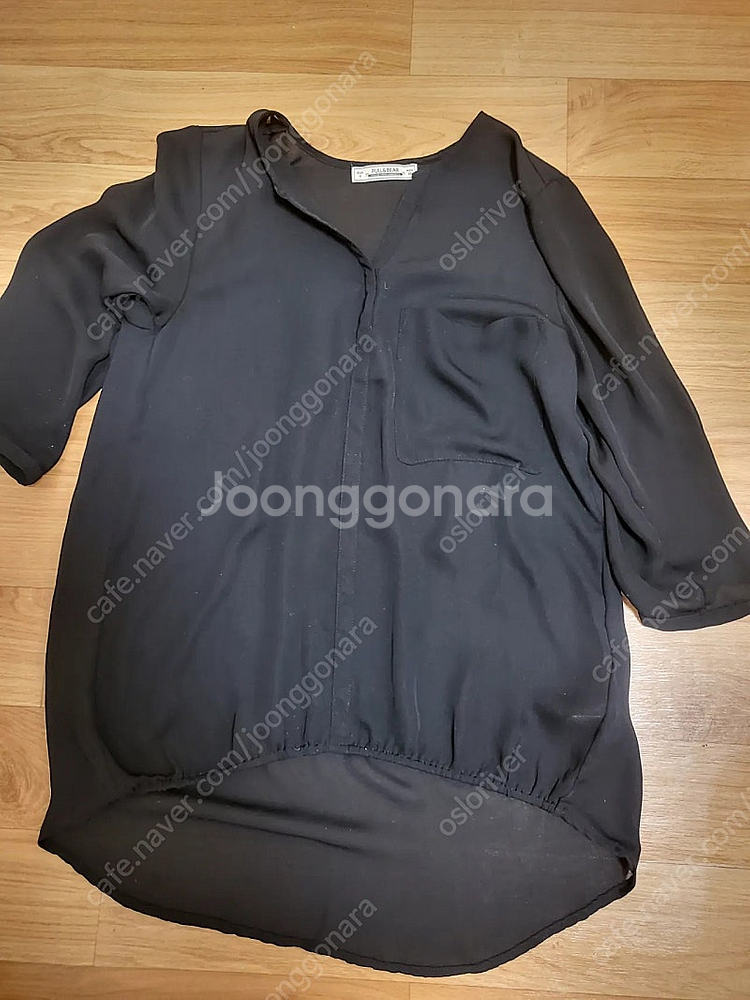 폴앤베어 검정 블라우스 운포 만원--0