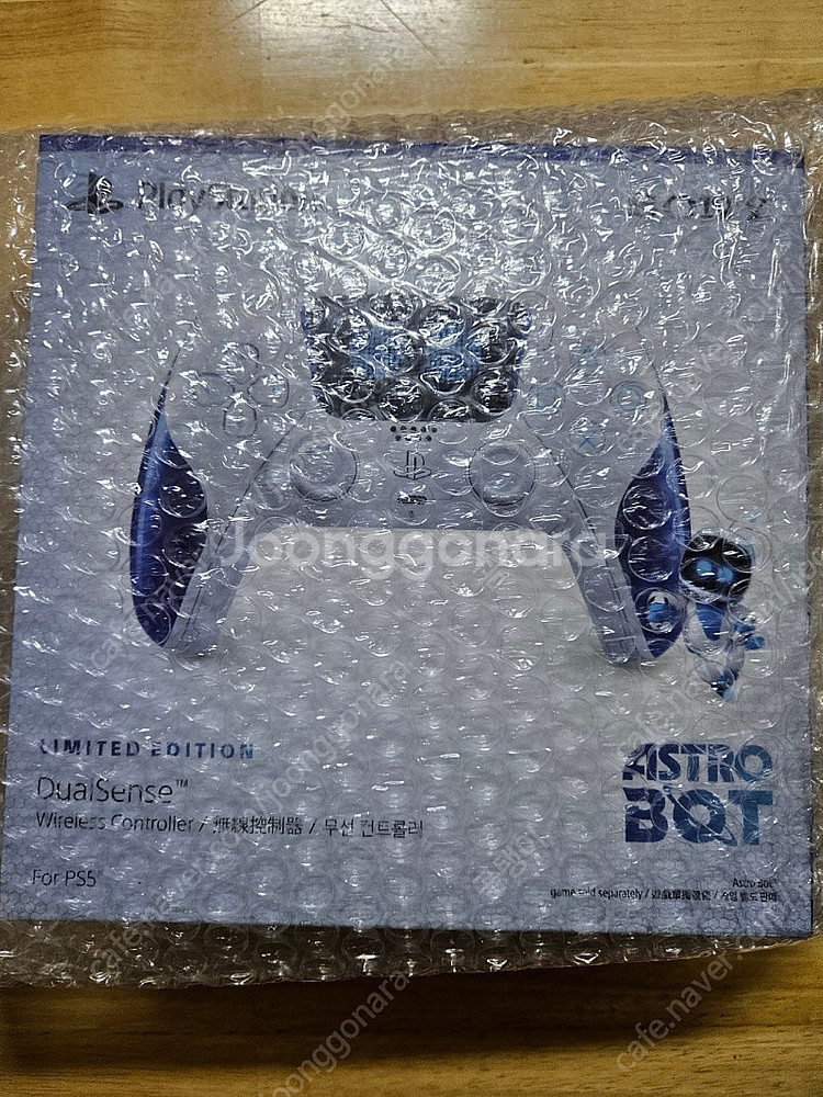 ps5 아스트로봇 듀얼센스 한정판 (미개봉)--0