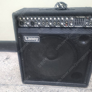 Laney Ah300 멀티 스피커 판매합니다