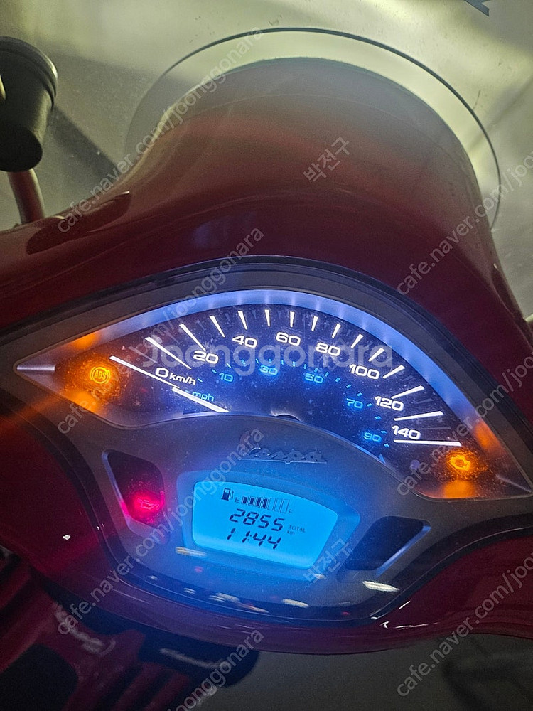 2022년식 베스파 프리마베라 프로덕트레드--3