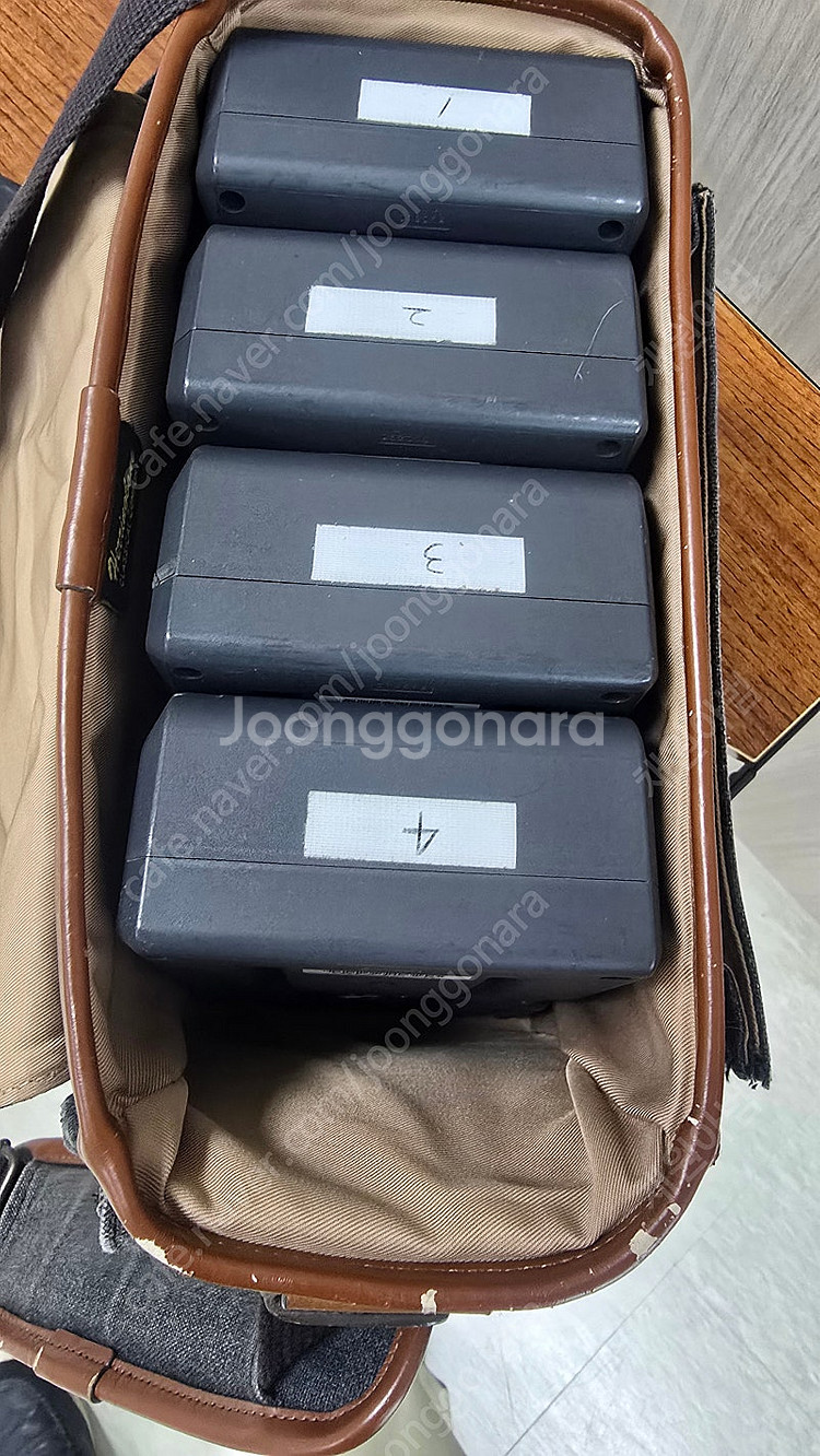 ENG 배터리 BP-L80S 4개와 BC-M50 소니 ...--0