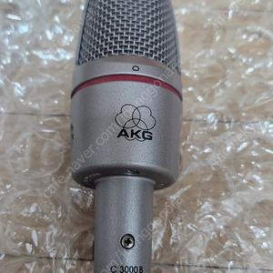 AKG C3000B / AKG C417PP / 베어다이나믹 MCE.5.16 마이크 팝니다