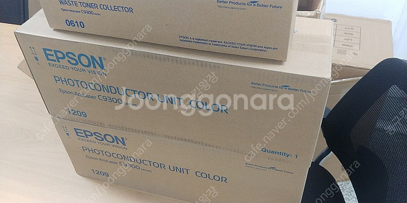 엡손 AL-C9300N 드럼 및 폐토너통 판매합니다.--0