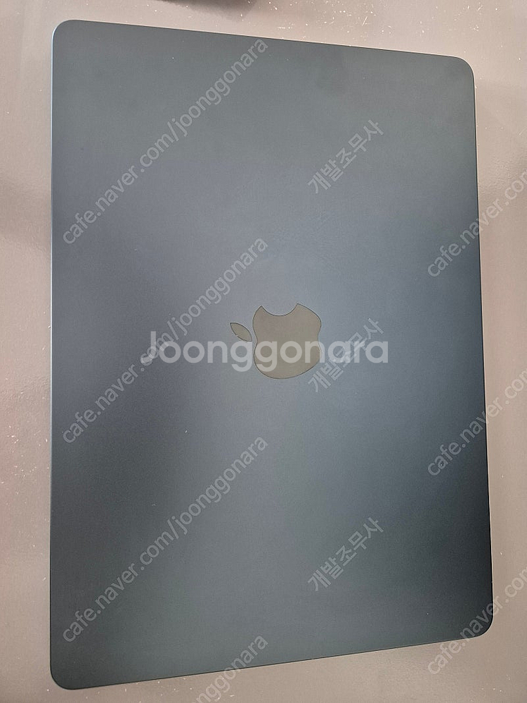 맥북에어 13 m2 10gpu 16gb 512gb 미드...--0