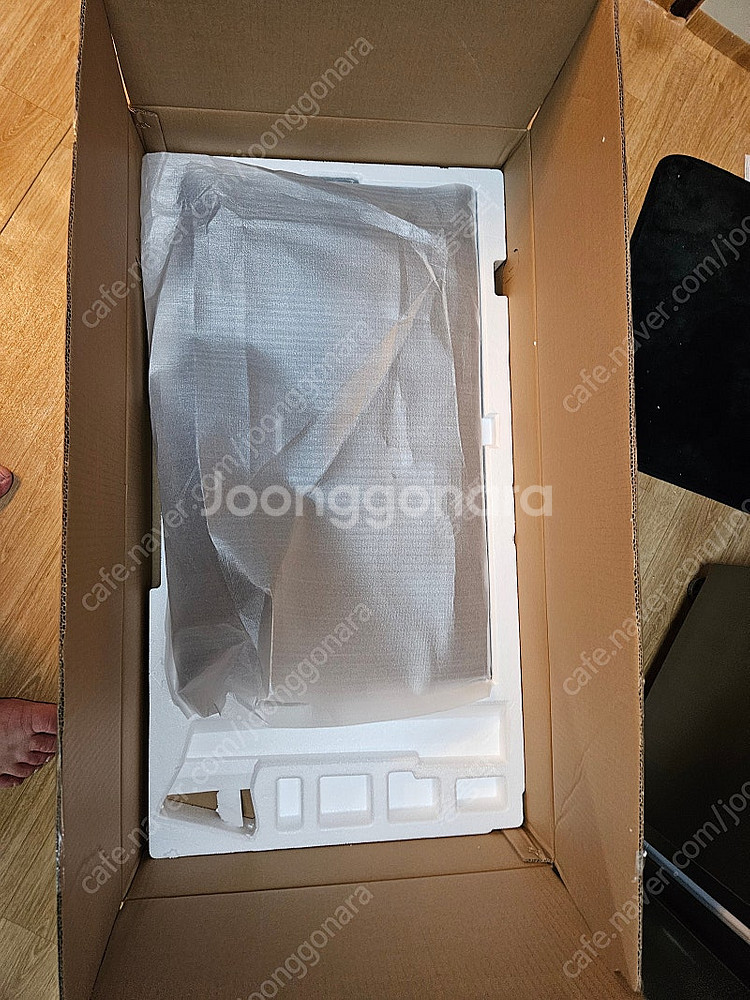 서울 미아동 LG 32GR75Q 모니터 팝니다 직거래--2