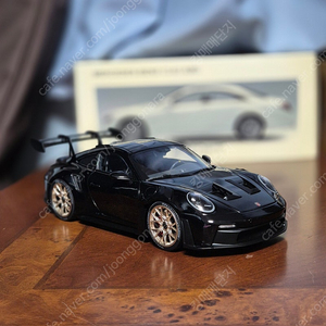 1:18 미니챔프 992 gt3 rs 팝니다.