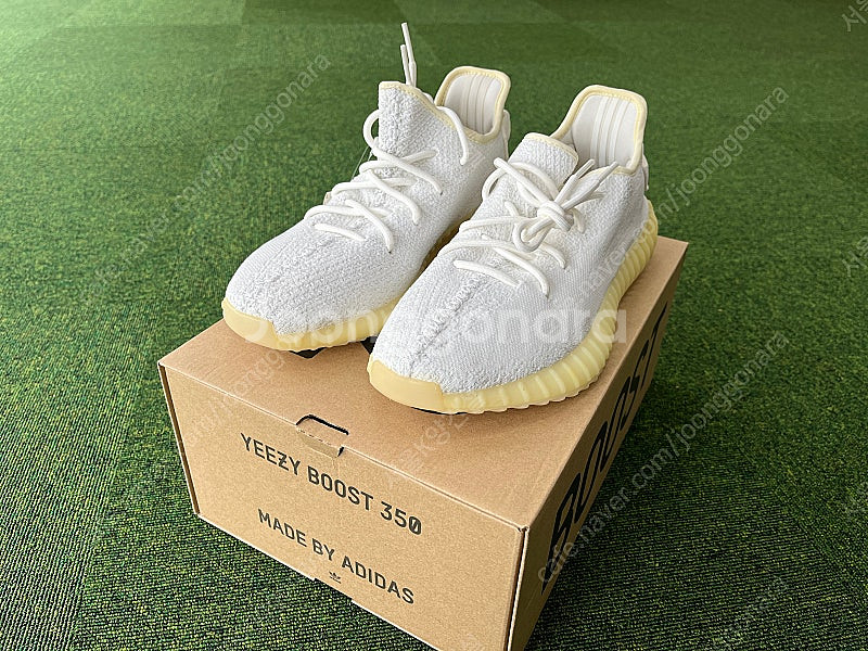 아디다스 이지부스트 350 v2 트리플화이트(cp936...--1