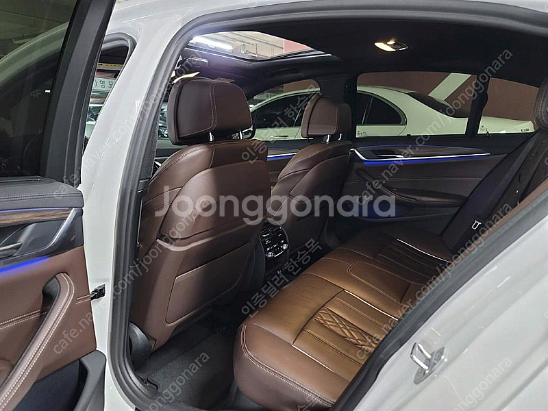 BMW5시리즈 (G30) 520d M 스포츠 플러스중고...--7