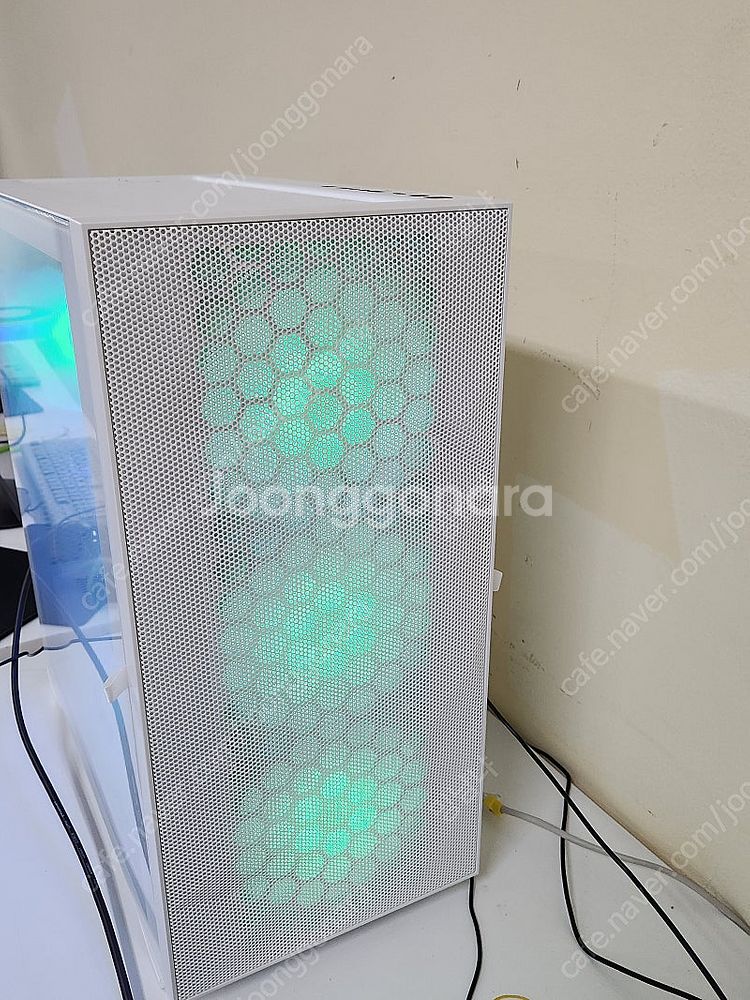 본체 I9-11900K 지포스 RTX 3060 판매해요--2