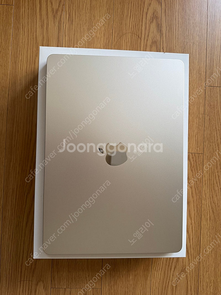 m3 맥북에어 스타라이트 512/16gb--0