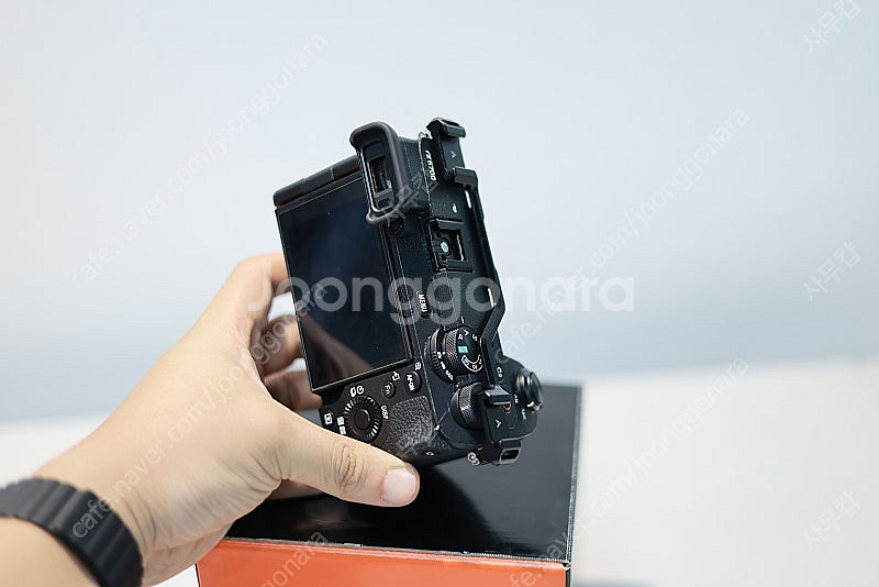 소니 알파 A6700--4