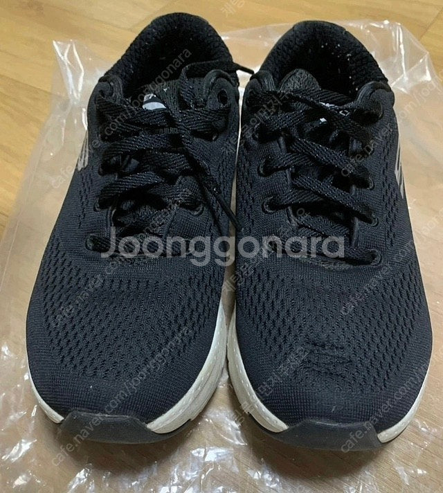 스케쳐스 아치핏 운동화, 검정, 240사이즈--0