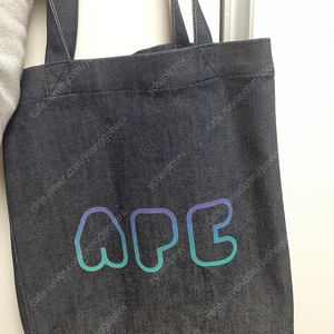 APC 아페쎄 에코백 데님 판매합니다