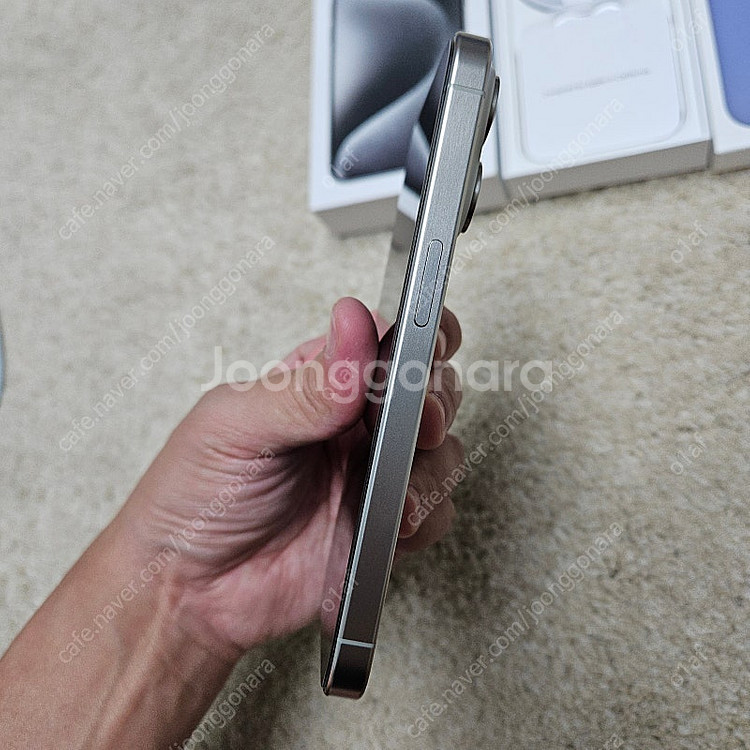 [무음카메라]아이폰15 프로 256GB 화이트 듀얼유심--4