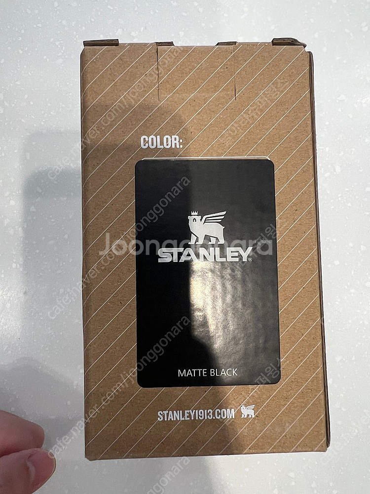 스탠리 비어파인트 텀블러 473ml 화이트/블랙/카키--1