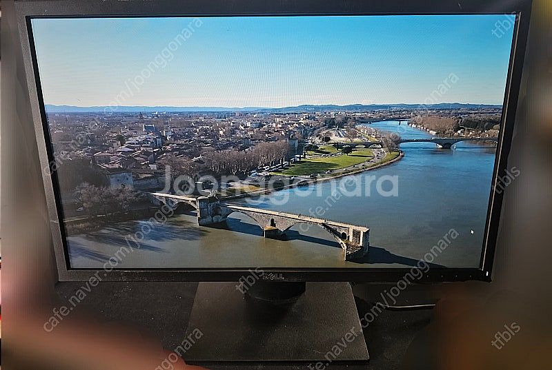 DELL 24인치 LED 모니터 E2418HN 팝니다--1