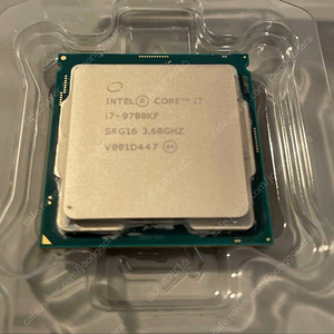 9세대 I7 9700kf cpu 단품팝니다