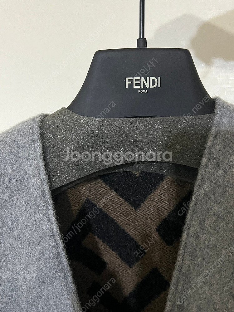 펜디 FF판초 그레이 컬러 캐시미어 판초 백화점 구매 ...--2