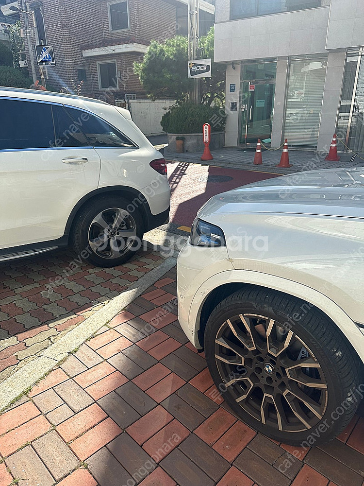 BMW X6 i40 (개인리스 차량 9-12개월 렌트)--0