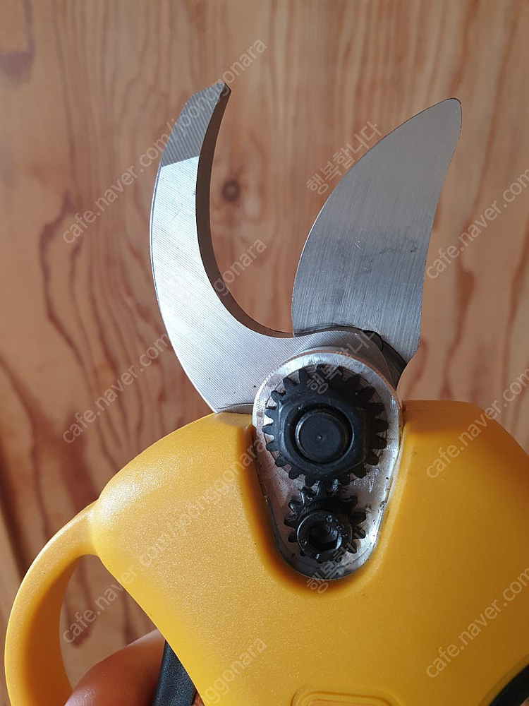 전동가위 이미지