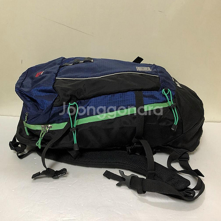 판매 센터폴 등산배낭 35L--2