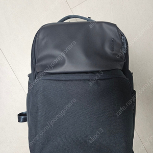 인케이스 아크 커뮤터 (네이비)