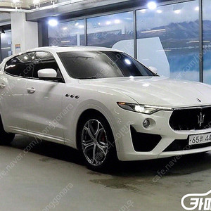 [마세라티]르반떼 3.8 GTS AWD | 2019 | 93,275km년식 | 흰색 | 수원 | 5,999만원