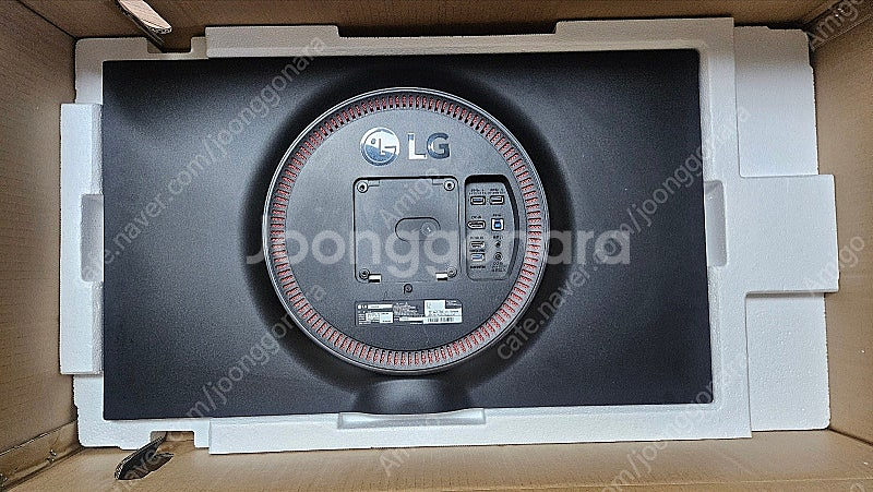 lg 32인치 모니터 32gk850g 찐싱크 중고 팝니...--4