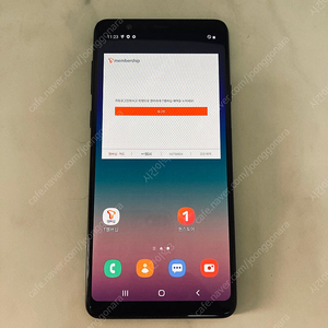 갤럭시 A8스타 블랙 64기가 매우깔끔한기기 5만원 판매합니다!