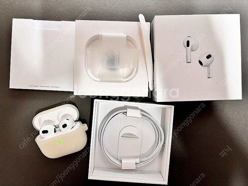 에어팟 3세대 (애플케어 별도구매 적용) 판매합니다--0