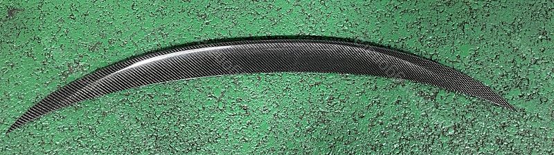 제네시스 G70 페리/페페리 에이드로 리어 스포일러 팝니다.--1