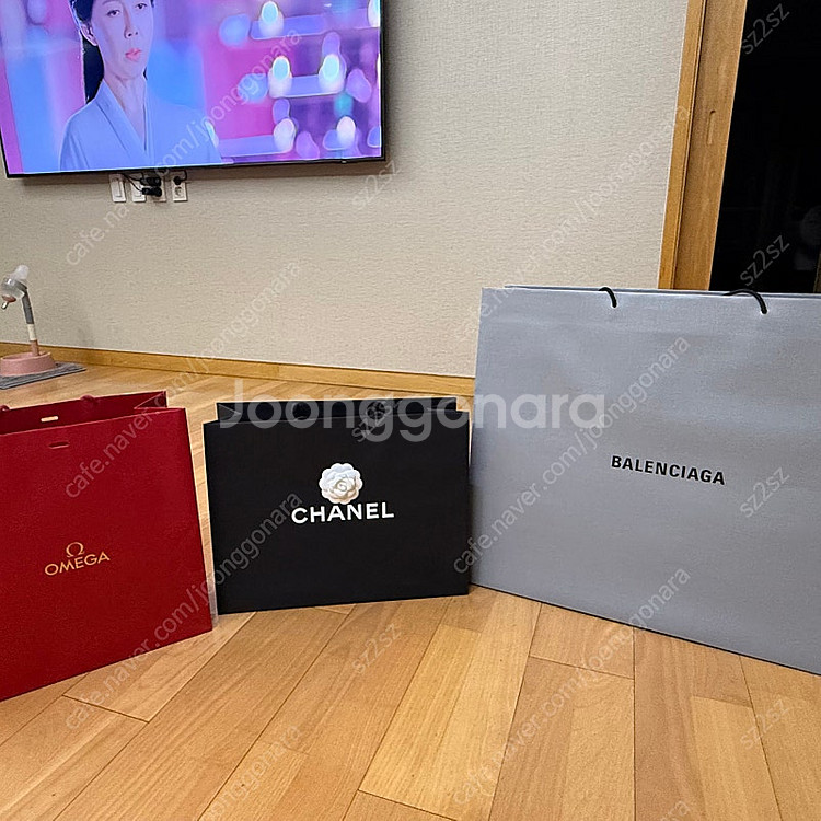 명품 쇼핑백 팜니다 저렴해여--0