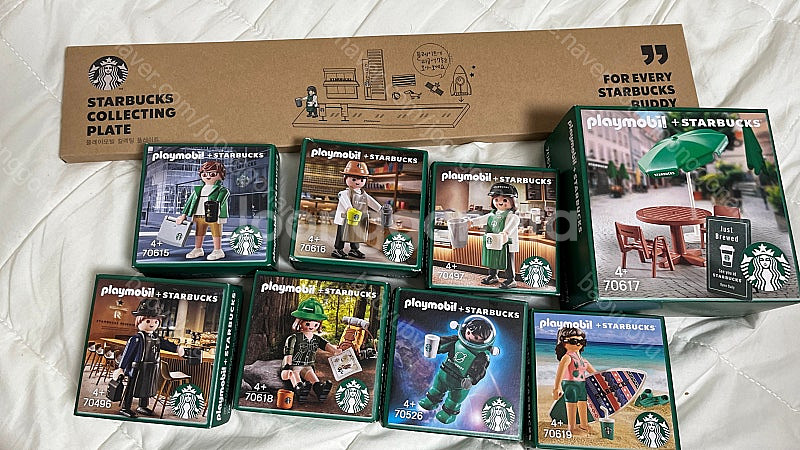 스타벅스 플레이모빌 풀세트 미개봉 팝니다.--0