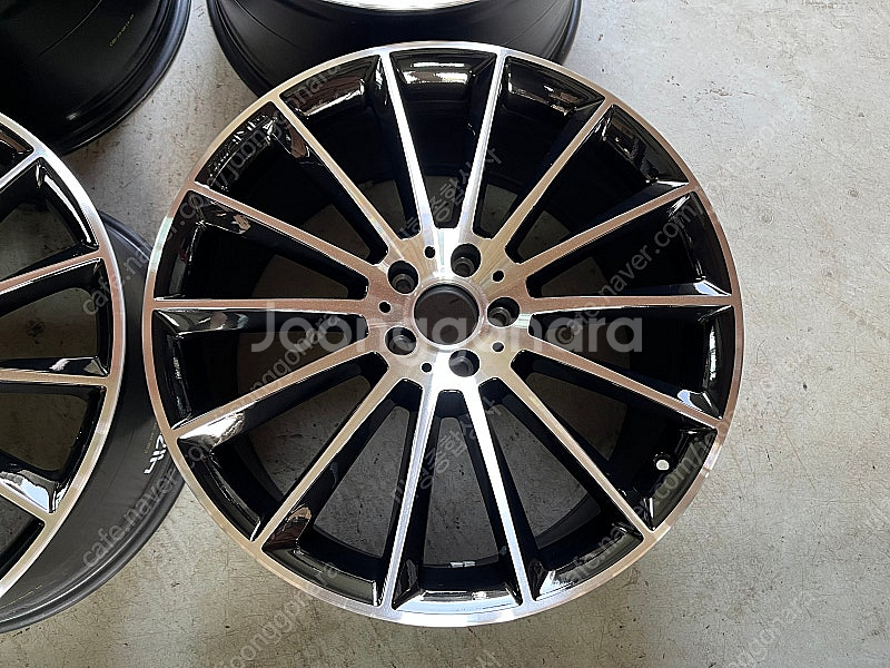 [판매] 벤츠 GLE W167 AMG 21인치 마차휠 ...--0