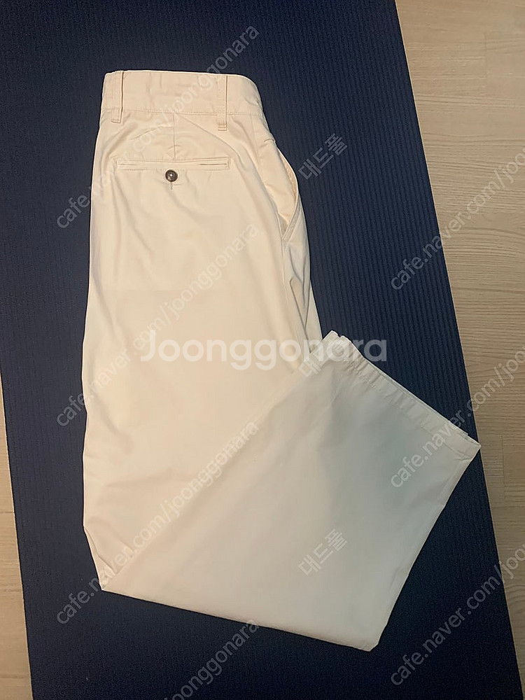 러프사이드 투턱 와이드팬츠 크림 2사이즈 팝니다--0