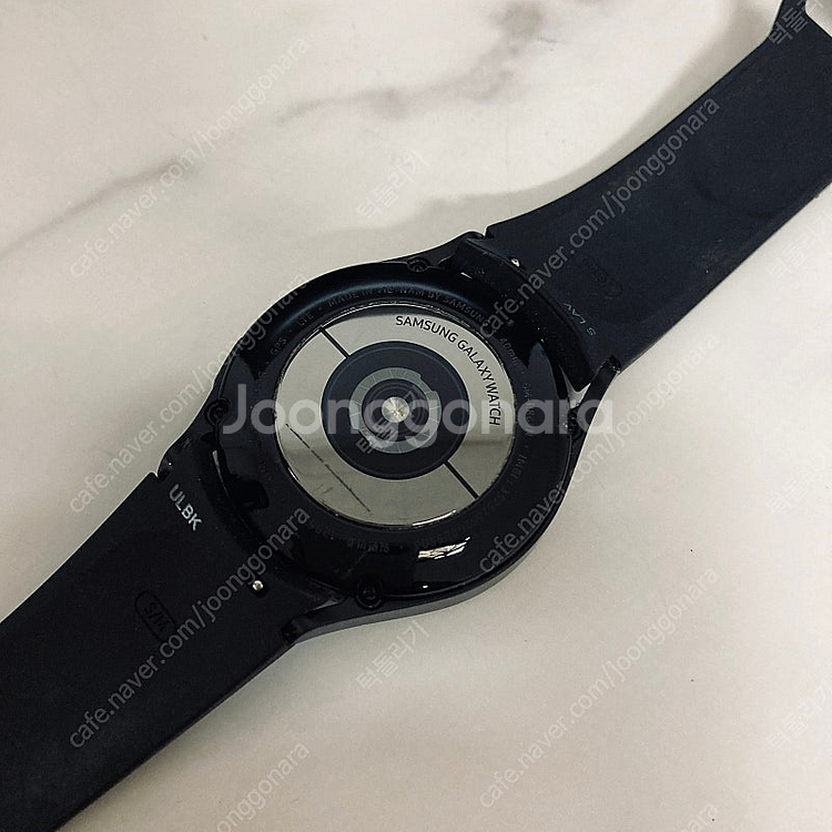 갤럭시 워치4 블랙 40mm 케이블포함 S급 6만5천원...--4
