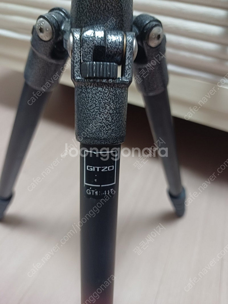 gitzo gt1541t 삼각대 팝니다.--6