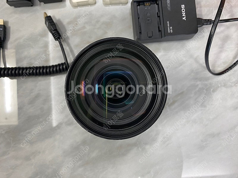 SONY FE 2.8/24-70 GM--2